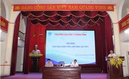 TS. Nguyễn Văn Tuấn - P.Hiệu trưởng - phát biểu chỉ đạo Hội nghị