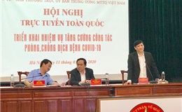 Thứ trưởng Bộ Y tế Nguyễn Thanh Long trao đổi nhiều vấn đề xung quanh việc phòng chống dịch Covid-19 trong giai đoạn mới