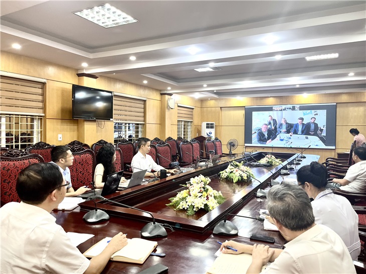 Toàn cảnh buổi làm việc tại đầu cầu Y khoa Vinh
