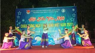 Hội diễn văn nghệ Đoàn trường chào mừng ngày Nhà giáo Việt Nam 20/11/2016