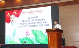 TS. Ngô Trí Hiệp - Báo cáo viên, Đảng ủy viên, Trưởng phòng QLKH&HTQT - báo cáo quán triệt nội dung Nghị quyết và Chương trình hành động