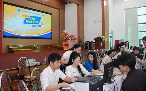 Chào đón Tân sinh viên