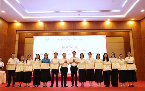 Năm học 2025-2026: Đại học Y khoa Vinh tiếp tục chuyển mình mạnh mẽ