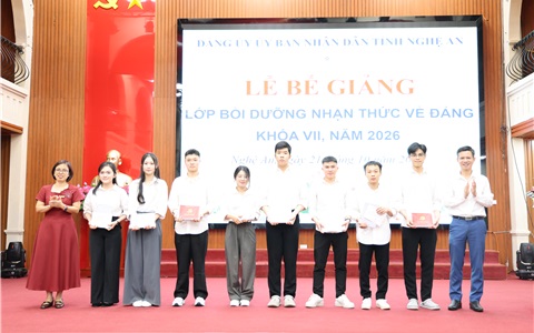 Bế giảng lớp Bồi dưỡng nhận thức về Đảng lần thứ 2 năm 2026