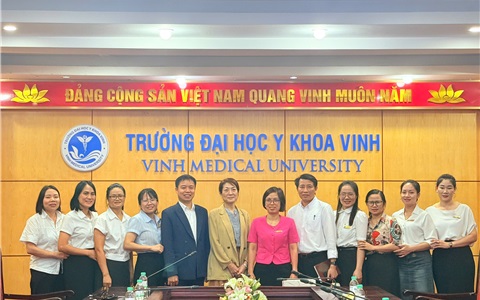 Y khoa Vinh tiếp cận hợp tác quốc tế trong đào tạo điều dưỡng