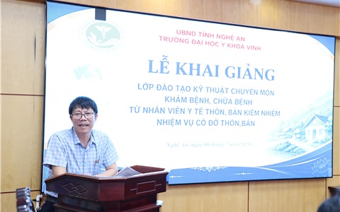 Y khoa Vinh đồng hành cùng cô đỡ thôn bản - "người giữ sự sống" nơi bản làng