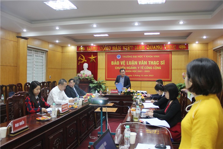 TS. Nguyễn Hữu Lê - P.Giám đốc sở Y tế Nghệ An - Chủ tịch Hội đồng - khai mạc buổi làm việc