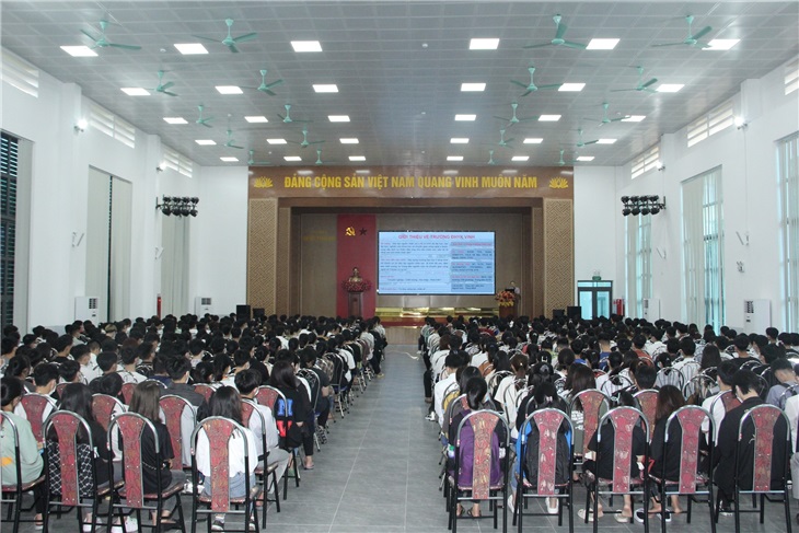 Toàn cảnh buổi học