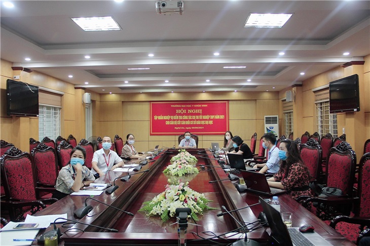 Toàn cảnh điểm cầu trường ĐHYK Vinh